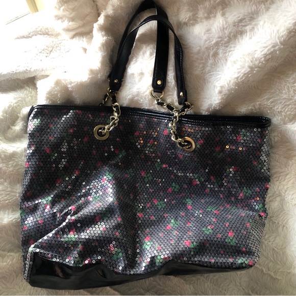 Betsy Johnson sequin floral (roses) Tote. Large  chain double handle - Picture 5 of 16